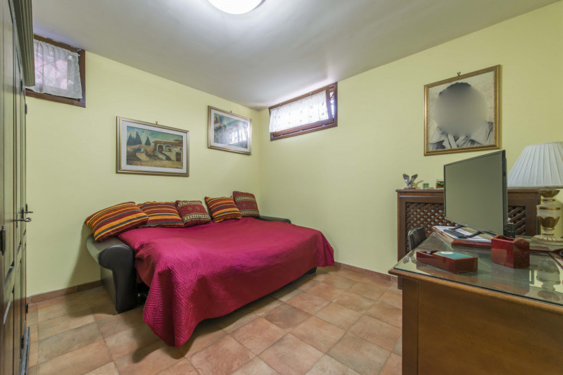 Immagine 12 di Villa in vendita  in via aurelio milloss 14 a Roma