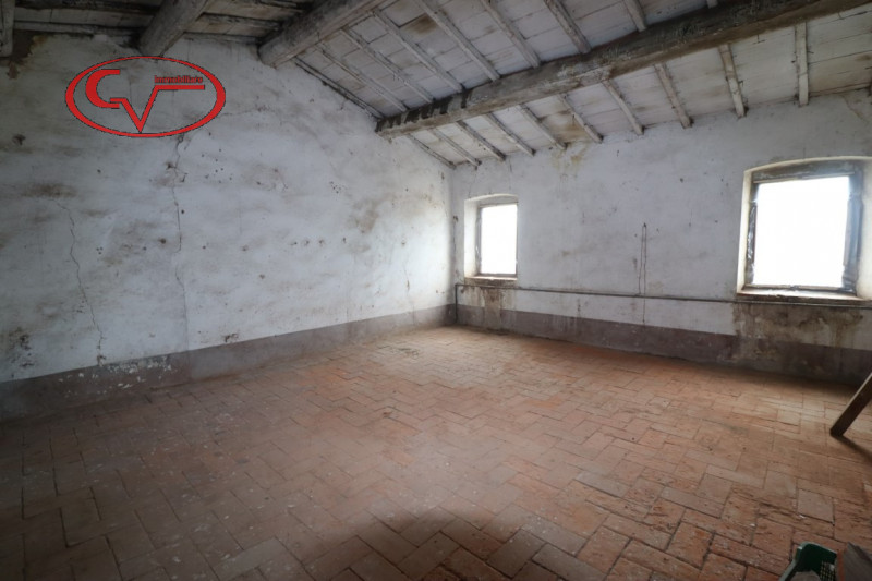 Immagine 8 di Rustico / casale in vendita  in via vespucci a Montevarchi