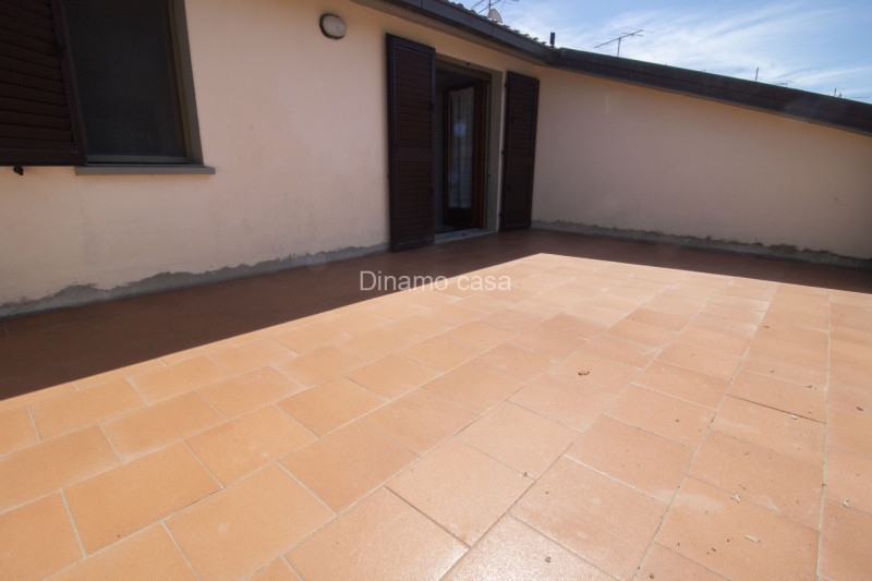 Immagine 21 di Villetta a schiera in vendita  a Carmignano