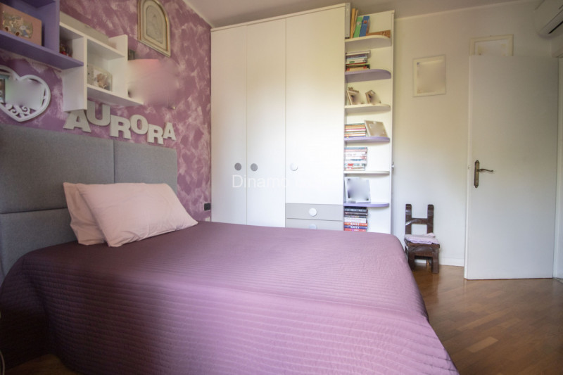 Immagine 30 di Villetta a schiera in vendita  a Carmignano