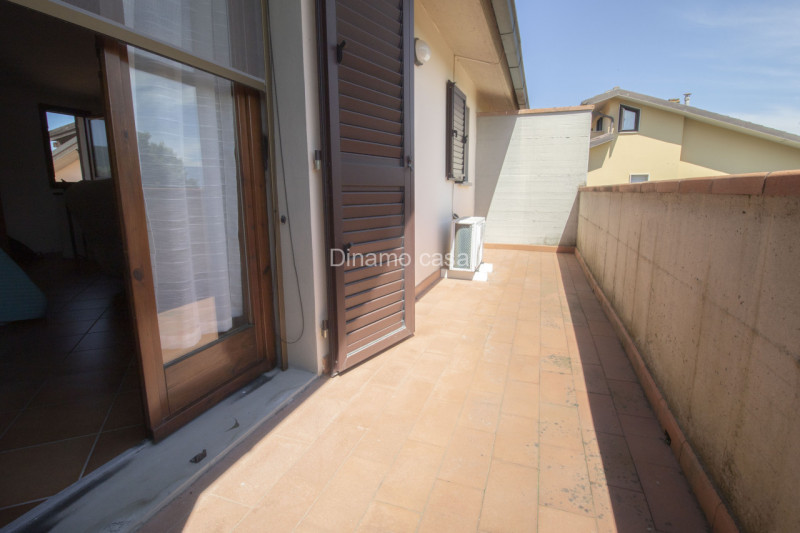 Immagine 33 di Villetta a schiera in vendita  a Carmignano