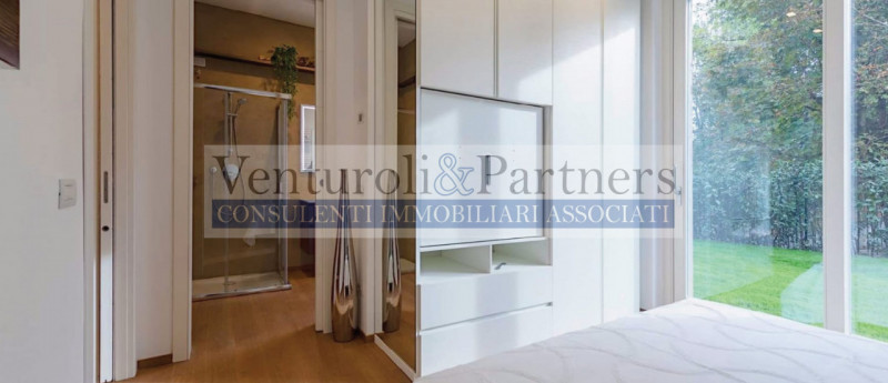 Immagine 20 di Villa in vendita  in Via Pergola a Padenghe Sul Garda