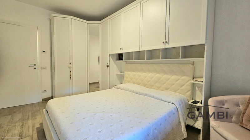 Immagine 11 di Appartamento in vendita  a Calenzano