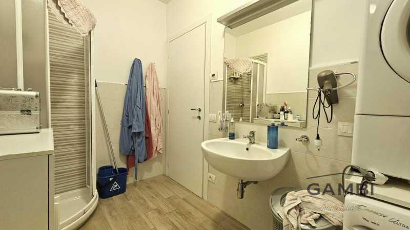 Immagine 14 di Appartamento in vendita  a Calenzano