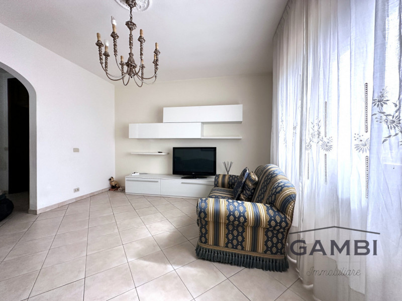 Immagine 5 di Appartamento in vendita  a Calenzano