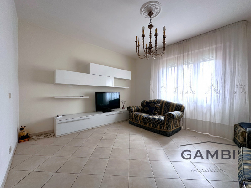 Immagine 6 di Appartamento in vendita  a Calenzano