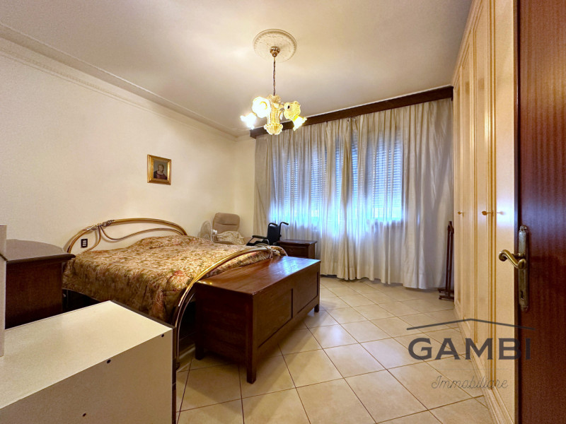 Immagine 11 di Appartamento in vendita  a Calenzano