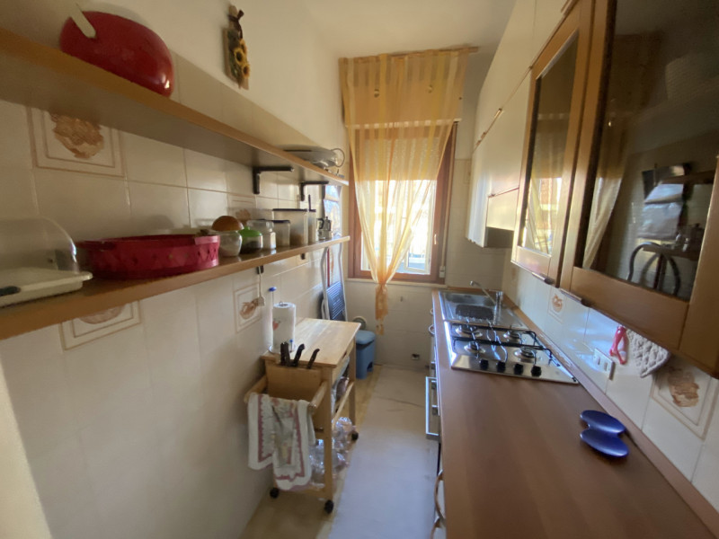 Immagine 2 di Appartamento in vendita  in Via Primavera a Chioggia