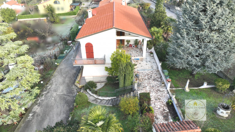 Immagine 2 di Casa indipendente in vendita  in via cà bianche a Baone