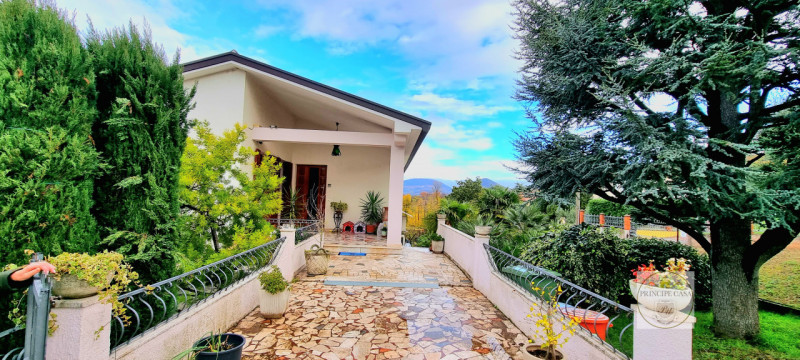 Immagine 7 di Casa indipendente in vendita  in via cà bianche a Baone