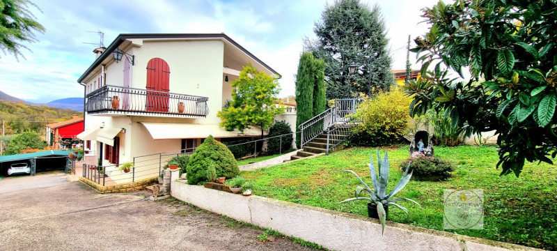 Immagine 27 di Casa indipendente in vendita  in via cà bianche a Baone