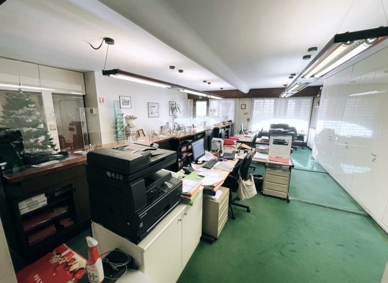 Immagine 3 di Ufficio in vendita  in PADOVA CENTRO STORICO RIF 671 a Padova