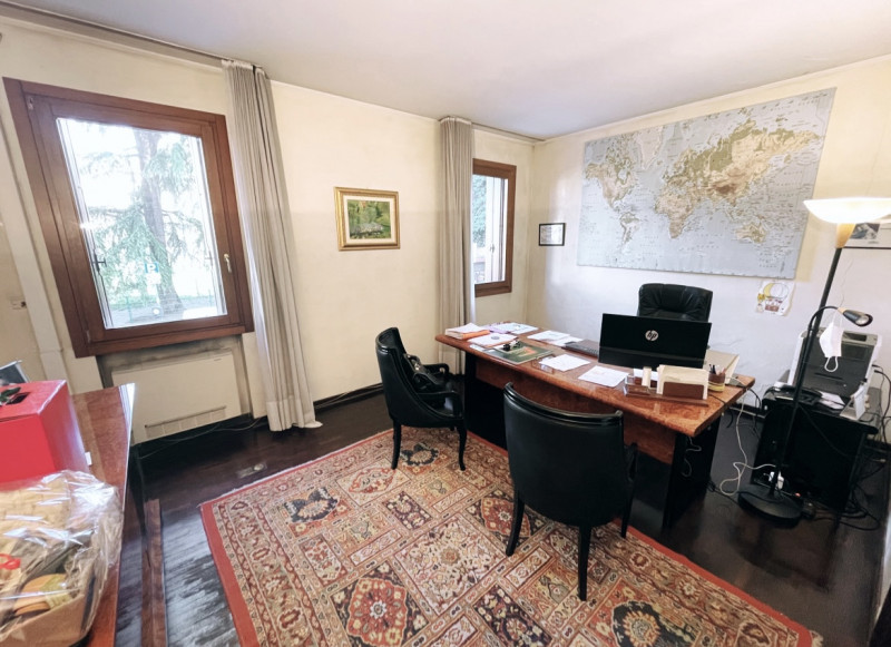 Immagine 12 di Ufficio in vendita  in PADOVA CENTRO STORICO RIF 671 a Padova