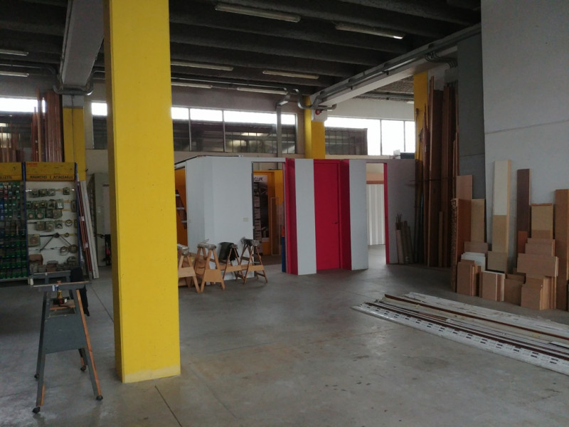 Immagine 12 di Laboratorio in vendita  in VIA FLEMING a Settimo Milanese