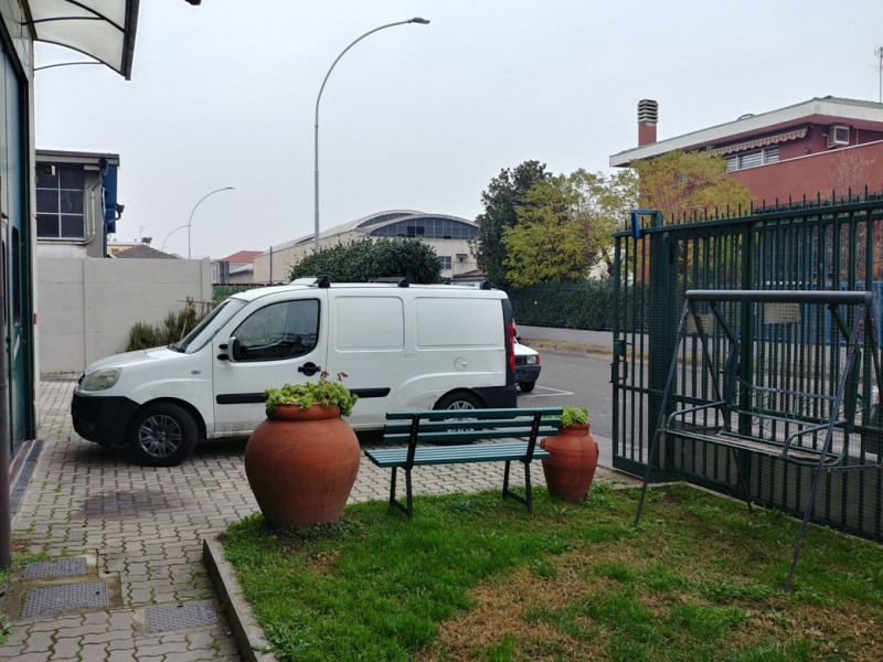 Immagine 23 di Laboratorio in vendita  in VIA FLEMING a Settimo Milanese