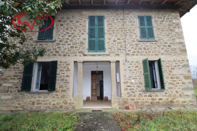 Immagine 2 di Villa in vendita  in ambra a Bucine