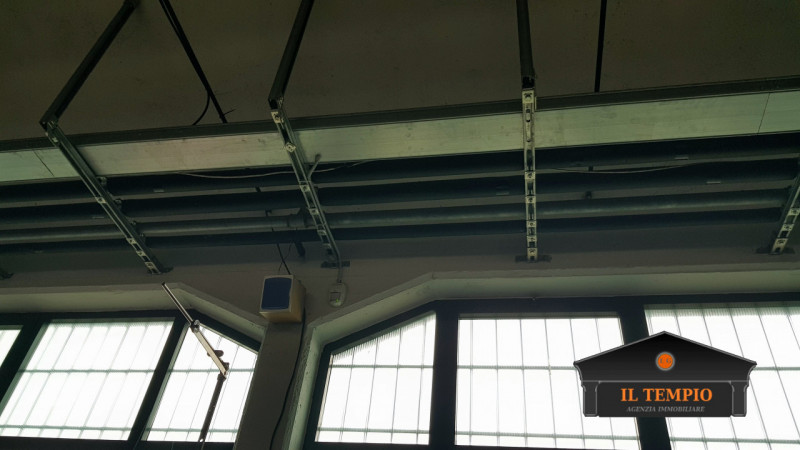 Immagine 2 di Capannone industriale in vendita  in VIALE DELL'INDUSTRIA a Vicenza