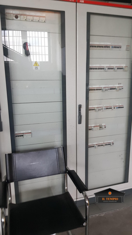 Immagine 5 di Capannone industriale in vendita  in VIALE DELL'INDUSTRIA a Vicenza