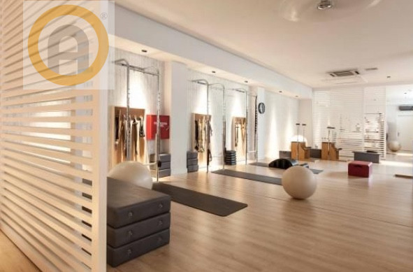 Immagine 1 di Negozio in vendita  a Bassano Del Grappa