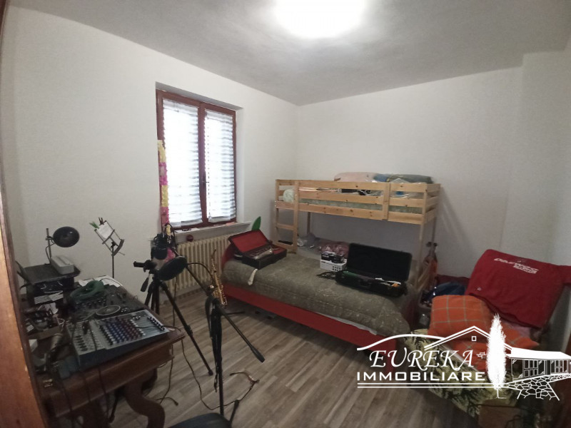 Immagine 6 di Appartamento in vendita  in Via Roma a Castiglione Del Lago