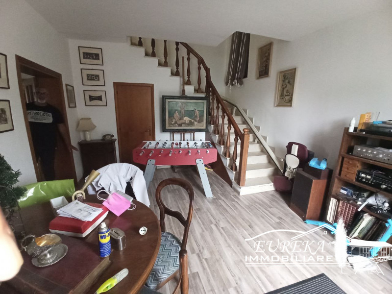 Immagine 11 di Appartamento in vendita  in Via Roma a Castiglione Del Lago