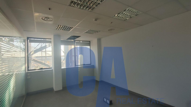 Immagine 11 di Ufficio in affitto  in VIA GIOVANNI GENTILE a Milano