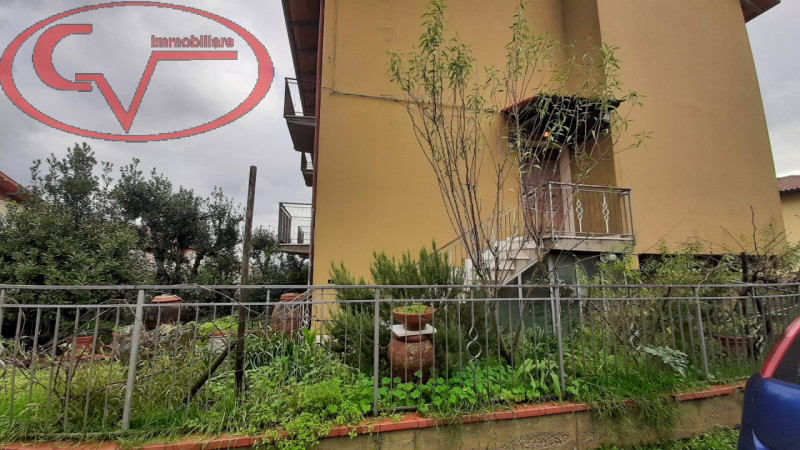 Immagine 33 di Appartamento in vendita  in Via Enrico Fermi a Laterina Pergine Valdarno