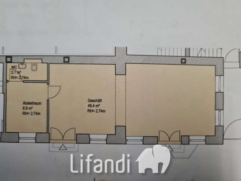 Immagine 6 di Negozio in vendita  a Ora .Auer.