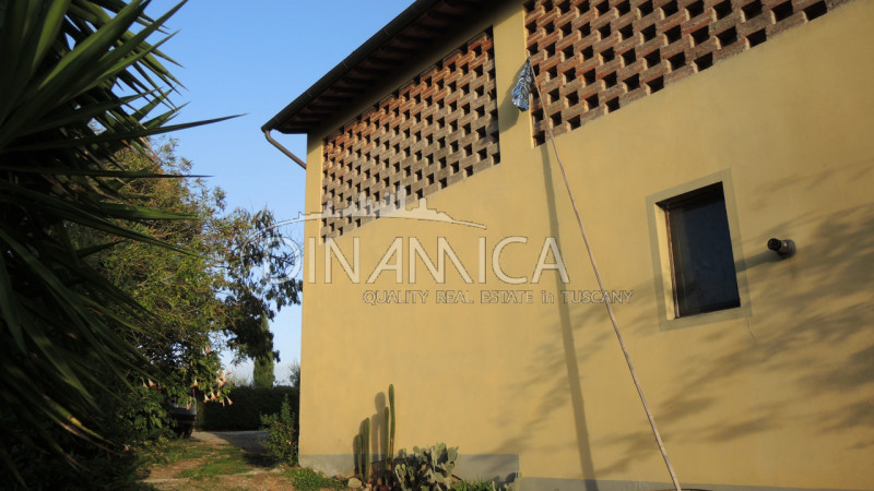 Immagine 3 di Rustico / casale in vendita  a Palaia