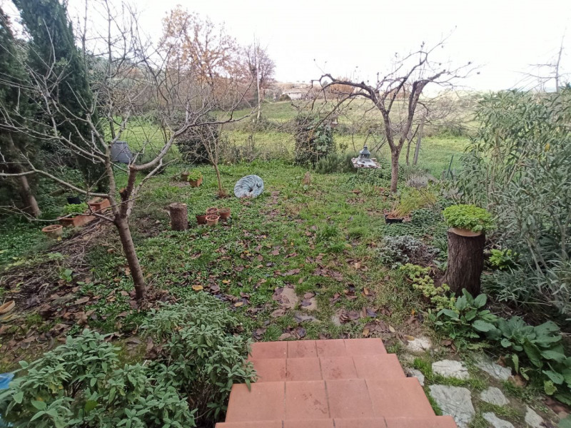 Immagine 15 di Casa indipendente in vendita  in via rovinato, Panicale a Panicale