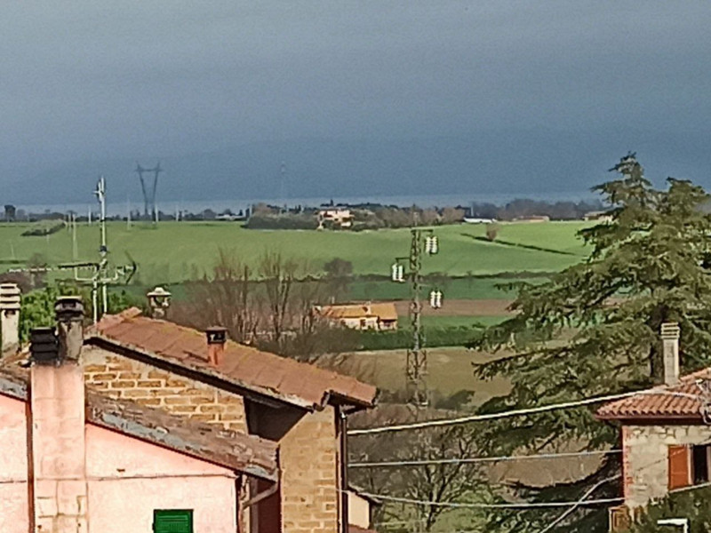 Immagine 17 di Casa indipendente in vendita  in via rovinato, Panicale a Panicale