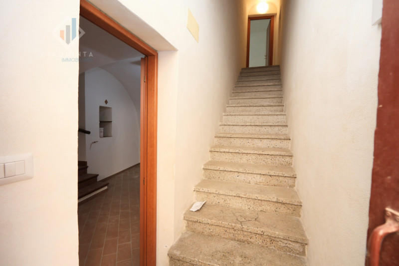 Immagine 28 di Casa indipendente in vendita  in via Vincenzo Dandolo n.06 a Palagonia