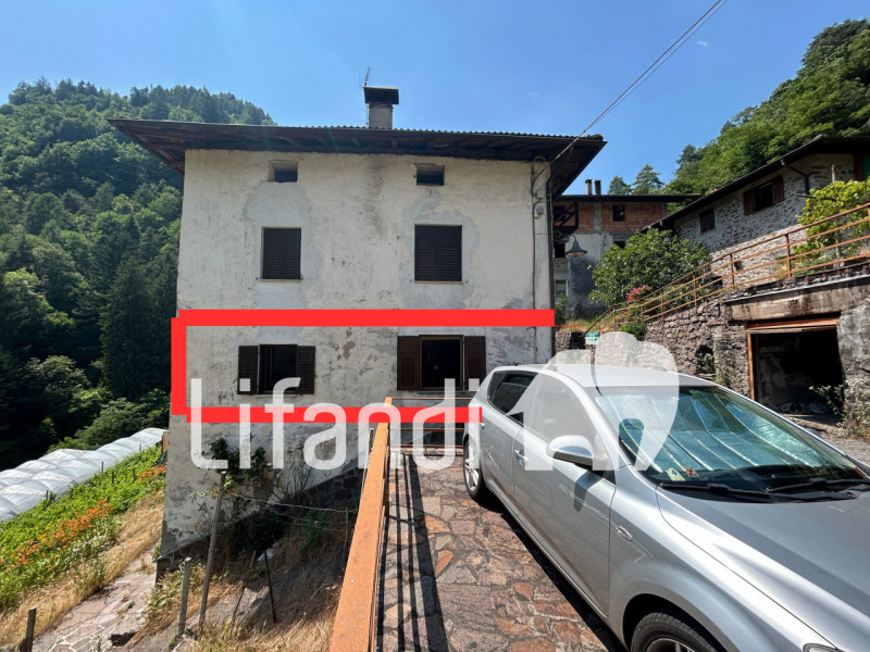 Immagine 2 di Appartamento in vendita  in Grumes viale del molino a Altavalle