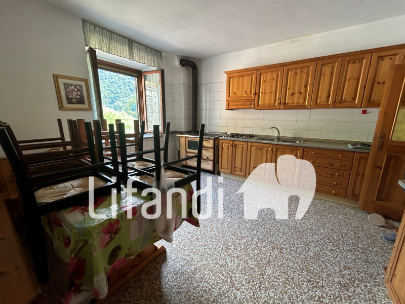 Immagine 8 di Appartamento in vendita  in Grumes viale del molino a Altavalle