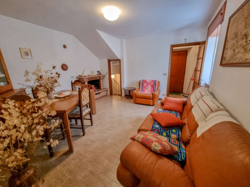 Immagine 6 di Casa indipendente in vendita  in via della Fonte a Sestino