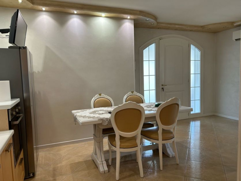 Immagine 4 di Casa bifamiliare in vendita  in VI ROMA a Salzano