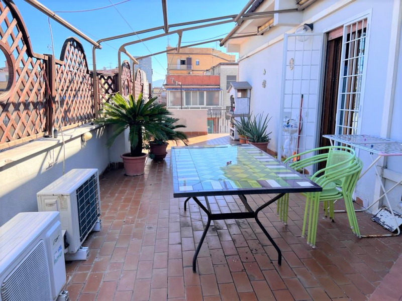 Immagine 11 di Appartamento in vendita  in VIA BERNARDO MINOZZI a Roma