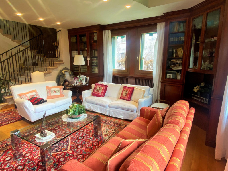 Immagine 3 di Villa in vendita  in via San Pio X 34/a a Castelfranco Veneto