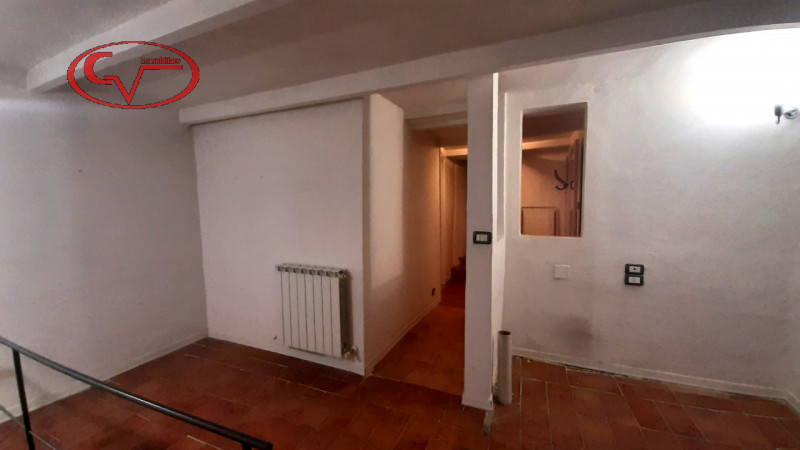 Immagine 11 di Appartamento in vendita  in Via della Pce a Montevarchi