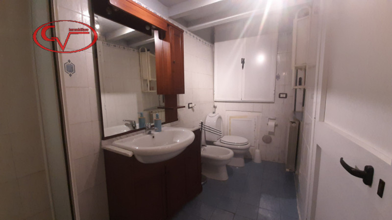 Immagine 21 di Appartamento in vendita  in Via della Pce a Montevarchi