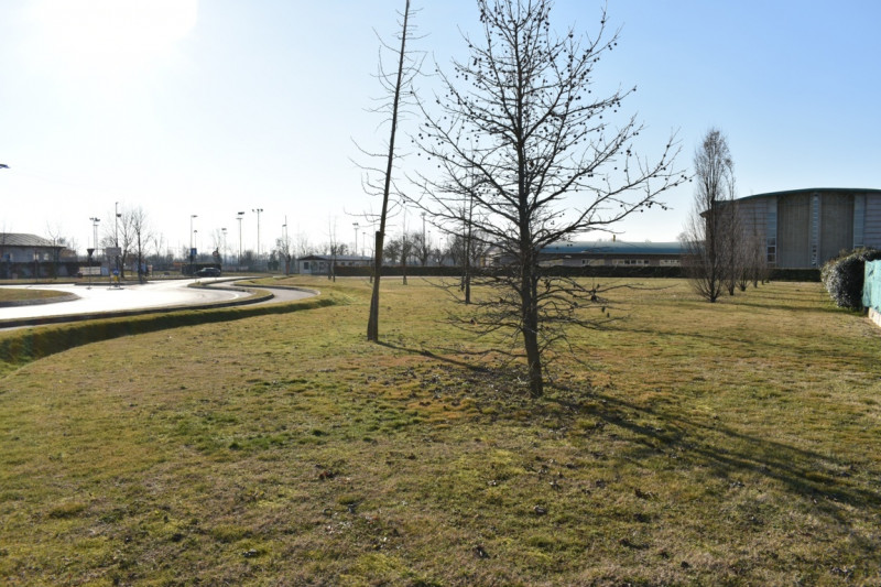 Immagine 8 di Terreno in vendita  in via montello a Resana