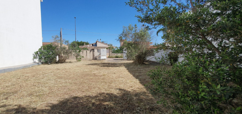 Immagine 6 di Terreno in vendita  a Casarano