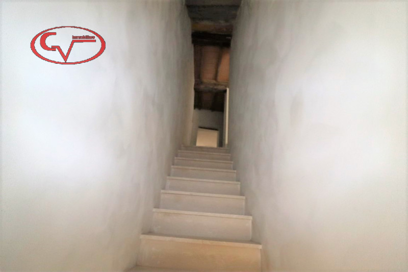 Immagine 9 di Villetta a schiera in vendita  in moncioni a Montevarchi