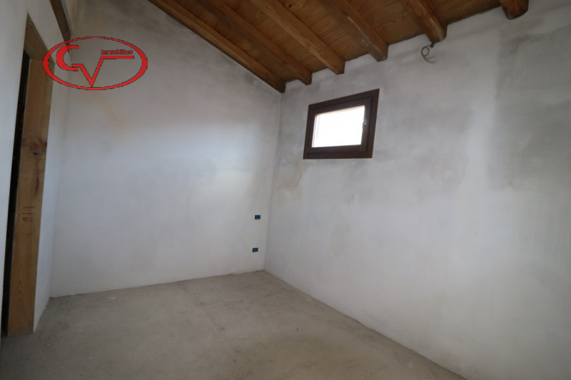 Immagine 21 di Villetta a schiera in vendita  in moncioni a Montevarchi