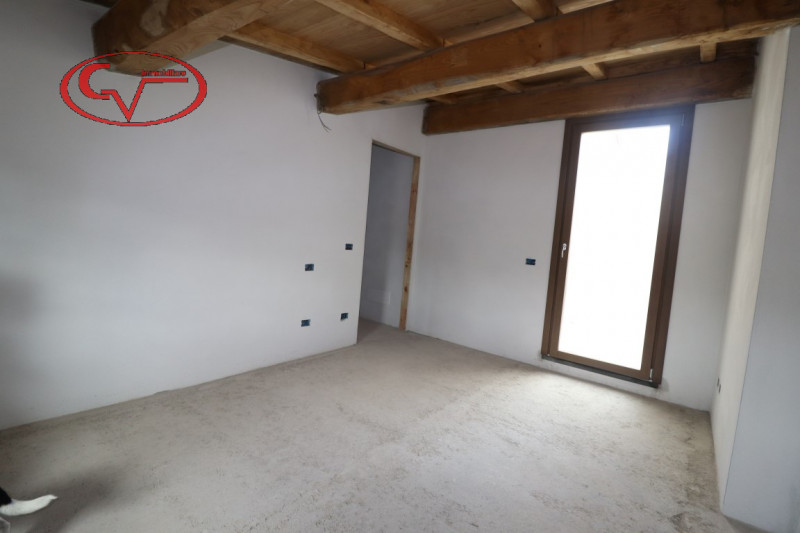 Immagine 25 di Villetta a schiera in vendita  in moncioni a Montevarchi