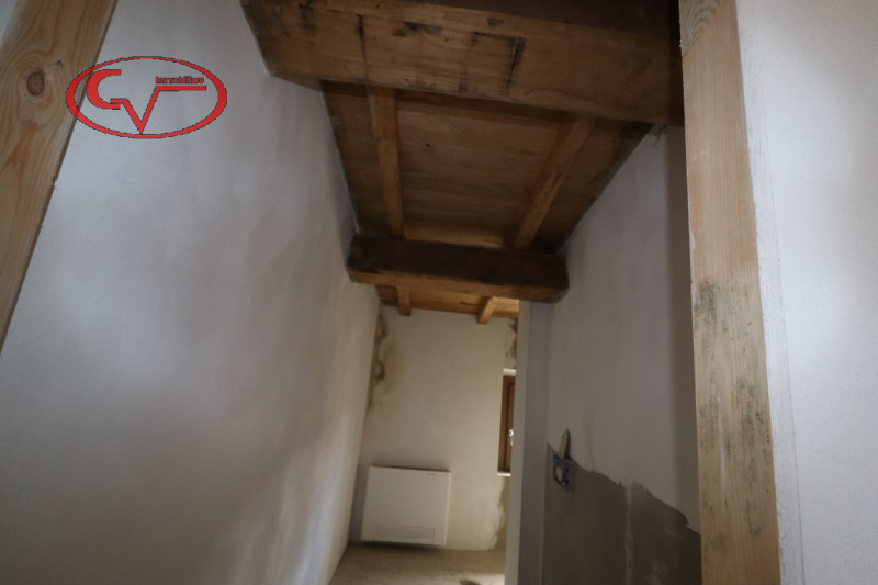 Immagine 28 di Villetta a schiera in vendita  in moncioni a Montevarchi