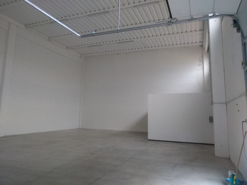 Immagine 3 di Capannone industriale in affitto  a Montegrotto Terme