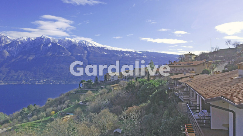 Immagine 1 di Appartamento in vendita  in Via Gramsci, SNC a Tignale