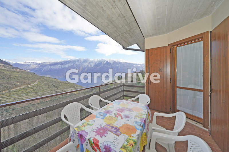 Immagine 3 di Appartamento in vendita  in Via Gramsci, SNC a Tignale