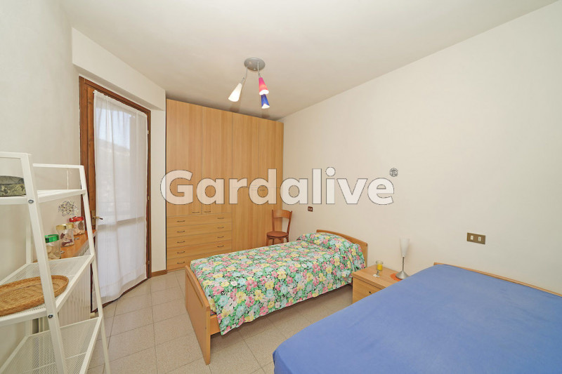 Immagine 8 di Appartamento in vendita  in Via Gramsci, SNC a Tignale